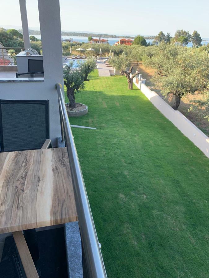 Castella Apartments Vourvourou Exterior foto
